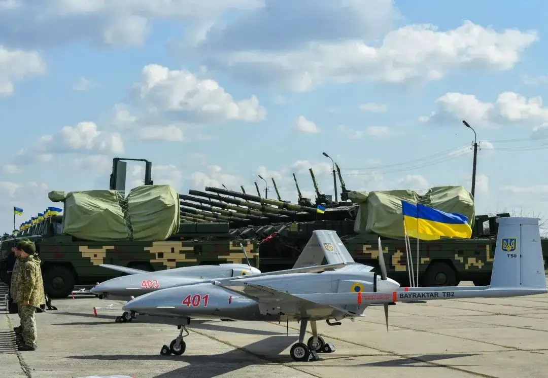 乌克兰军队装备的TB-2无人机。</p><img id=