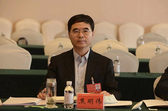 两会之声青岛市人大代表焦明伟提升国际门户枢纽功能畅通青岛发展空中