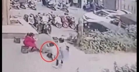 南宁一小区内男孩玩耍致骨折，家长状告物业反被判接受家庭教育指导休闲区蓝鸢梦想 - Www.slyday.coM