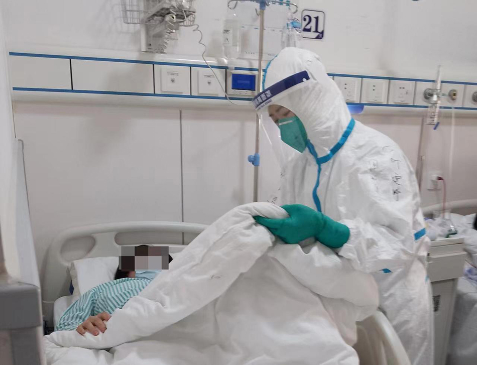 赵女士于4月13日作为新冠感染者被收治入院并待产,当时她已怀孕37周