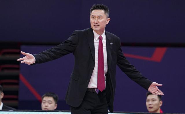 广东被淘汰后!杜锋推上热搜,极致用人获好评,无愧中国男篮主帅休闲区蓝鸢梦想 - Www.slyday.coM 广东被淘汰后!杜锋推上热搜,极致用人获好评,无愧中国男篮主帅休闲区蓝鸢梦想 - Www.slyday.coM