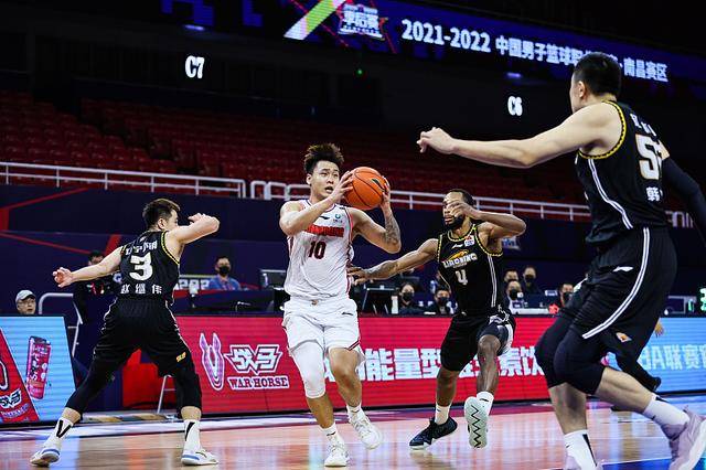 3比0！CBA昔日总冠军崛起：季后赛淘汰广东男篮，目标剑指总冠军休闲区蓝鸢梦想 - Www.slyday.coM