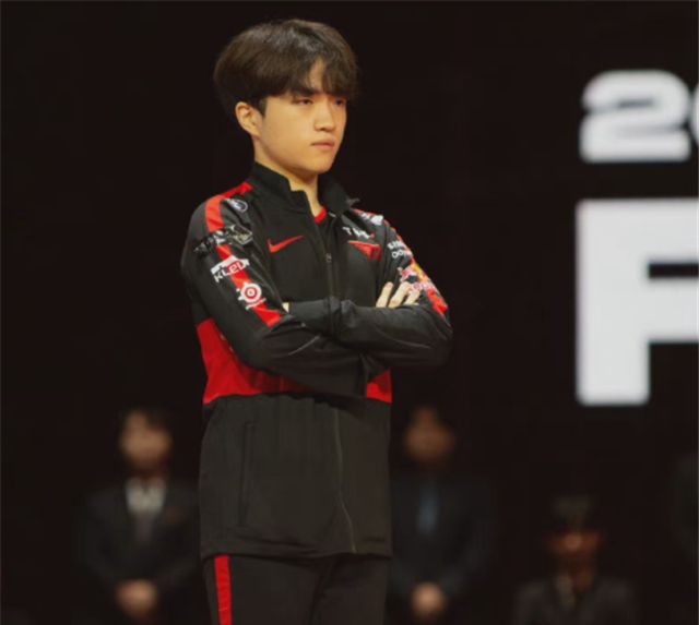 LCK又闹笑话,未经同意就安排PCS战队当陪练,公布后遭对方婉拒休闲区蓝鸢梦想 - Www.slyday.coM LCK又闹笑话,未经同意就安排PCS战队当陪练,公布后遭对方婉拒休闲区蓝鸢梦想 - Www.slyday.coM