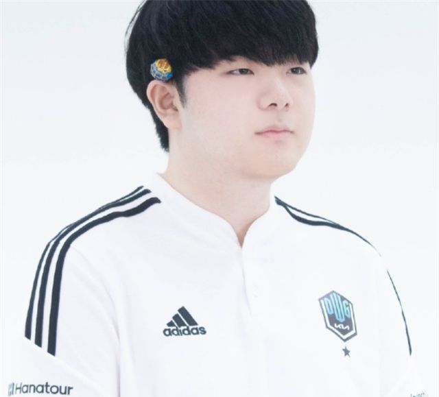 LCK又闹笑话,未经同意就安排PCS战队当陪练,公布后遭对方婉拒休闲区蓝鸢梦想 - Www.slyday.coM LCK又闹笑话,未经同意就安排PCS战队当陪练,公布后遭对方婉拒休闲区蓝鸢梦想 - Www.slyday.coM