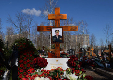 俄方第8集团军副司令阵亡，已在圣彼得堡落葬休闲区蓝鸢梦想 - Www.slyday.coM