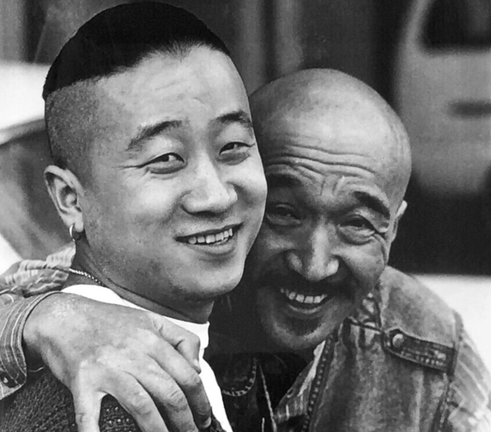 李保田儿子发文感谢黑粉摇头晃脑对口型太搞笑满地鞋子抢镜