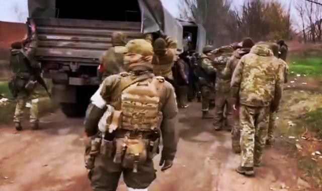 乌克兰官宣“阵亡”最多3000人！俄军：仅在马里乌波尔就不止休闲区蓝鸢梦想 - Www.slyday.coM