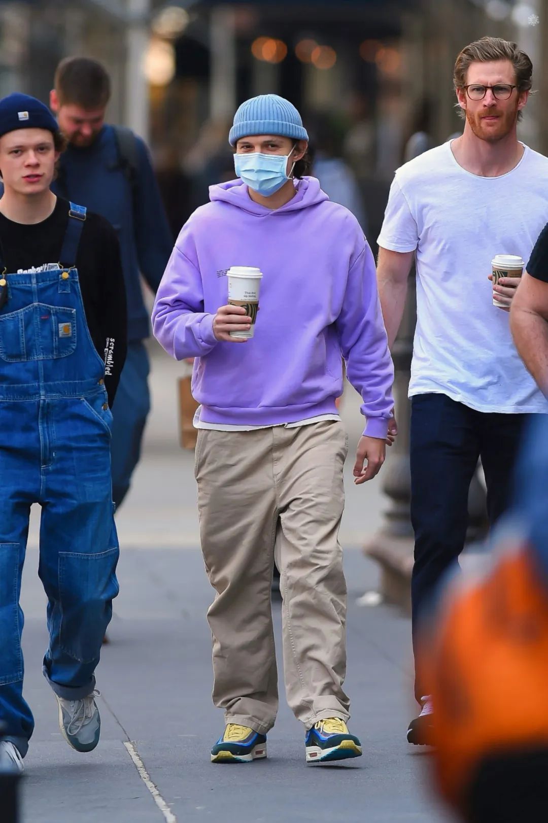 男星街拍米卡化身美高男主bennifer时隔二十年修成正果