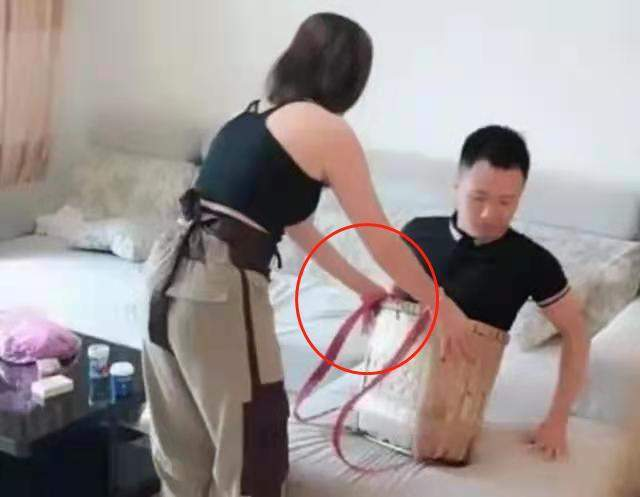 女孩捐肾救男友，7个月后男友与多人发生“性关系”：等我玩够了再找你...休闲区蓝鸢梦想 - Www.slyday.coM