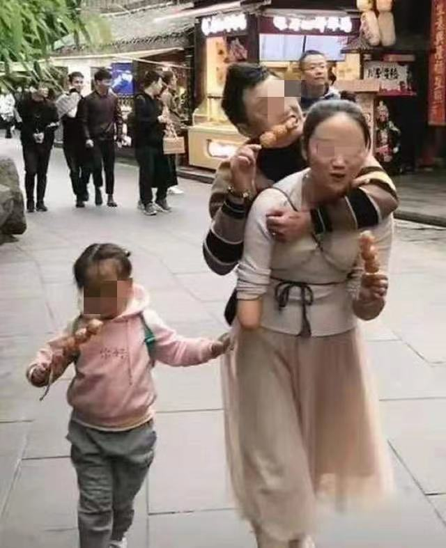 女孩捐肾救男友，7个月后男友与多人发生“性关系”：等我玩够了再找你...休闲区蓝鸢梦想 - Www.slyday.coM