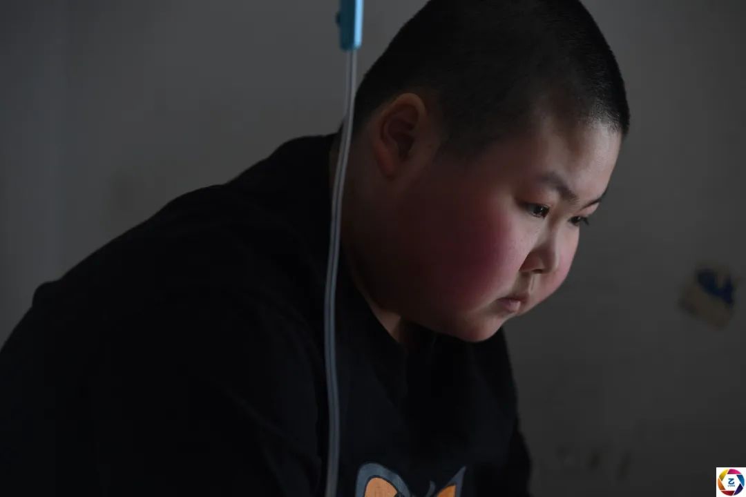 女子怀孕期间丈夫出轨初恋,离婚几年后女儿患病,男友又离开她休闲区蓝鸢梦想 - Www.slyday.coM 女子怀孕期间丈夫出轨初恋,离婚几年后女儿患病,男友又离开她休闲区蓝鸢梦想 - Www.slyday.coM