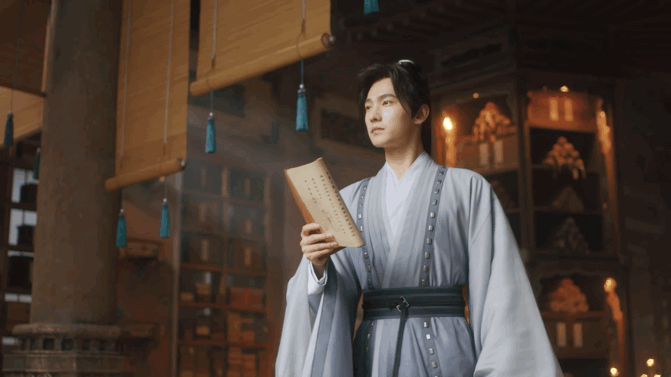 玄衣墨月俊雅绝伦