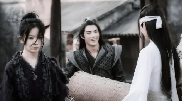 陈情令薛洋待晓星尘像家人对阿菁就没有一点感情吗