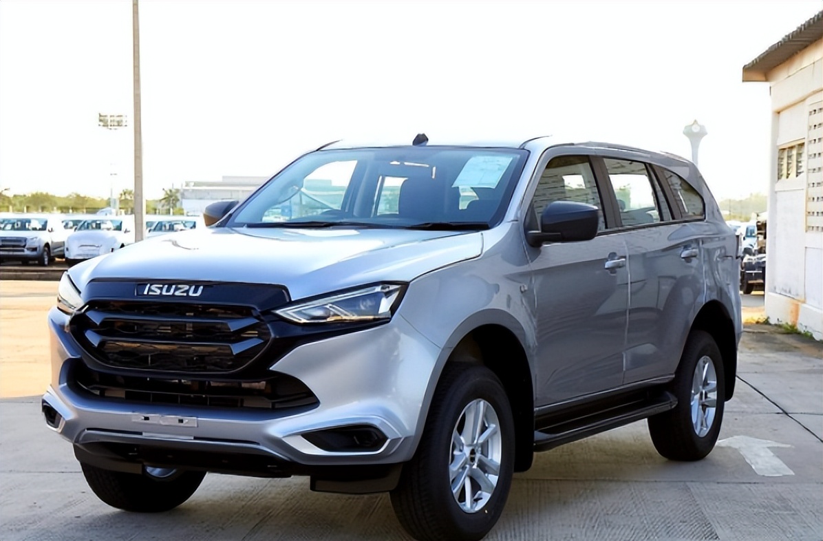 五十铃双雄新增汽油动力搭载20t8at值得期待吗