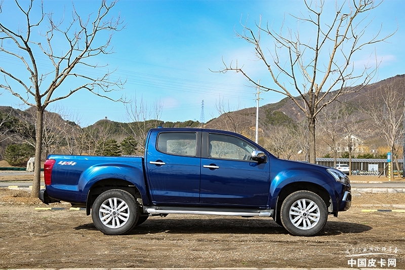 1318万元江西五十铃铃拓汽油版全面开启预售