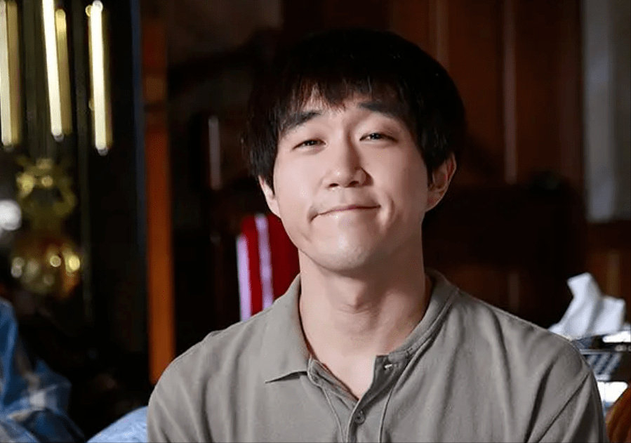 请回答1988成余晖白血病康复时隔3年再度回归新剧照公开