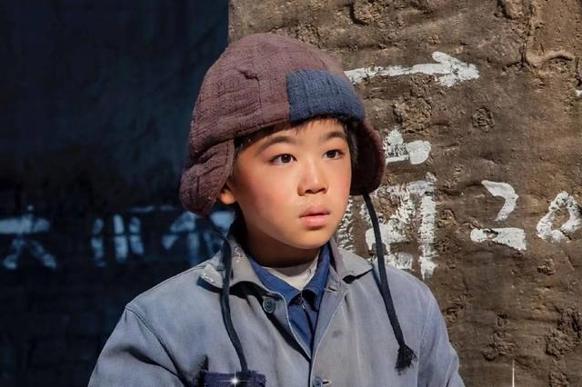 《人世间》：郑娟3次引诱秉昆，充满情欲的试探，其实她早有预谋休闲区蓝鸢梦想 - Www.slyday.coM