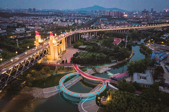 南京滨江又添新地标
