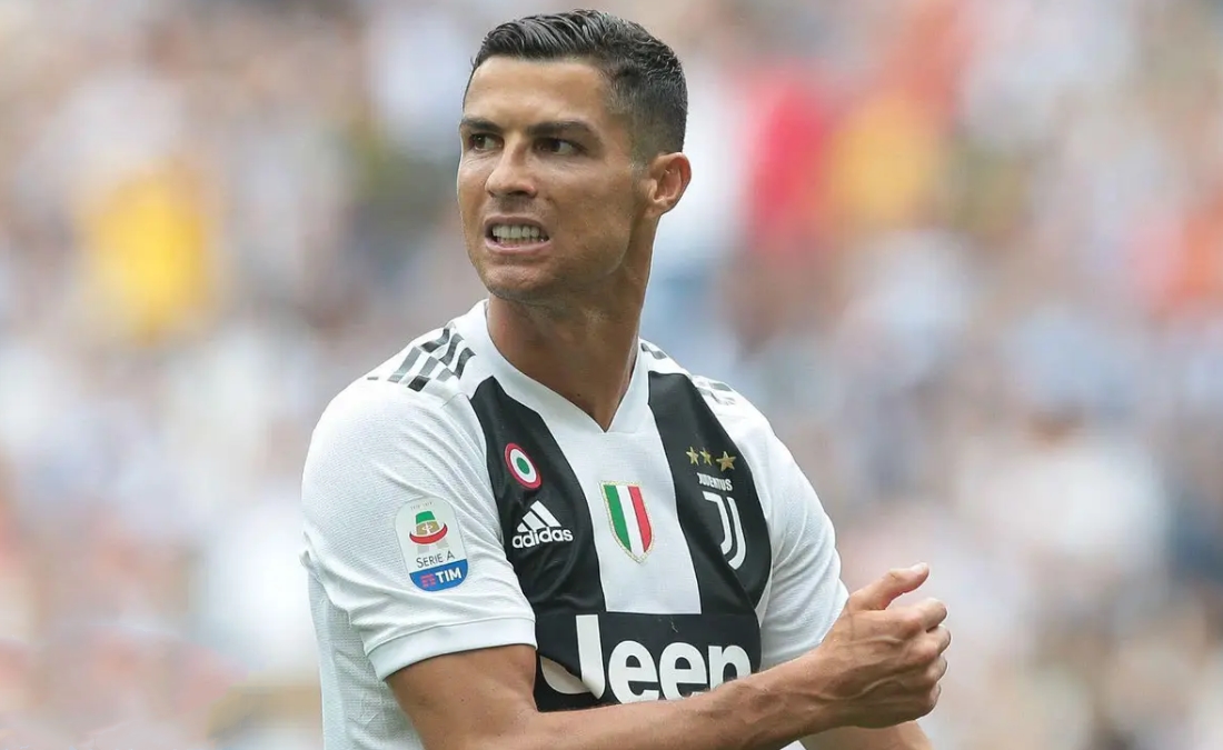 C罗龙凤胎儿子“夭折”！皇马做法让人感动，但评论区却吵了起来休闲区蓝鸢梦想 - Www.slyday.coM