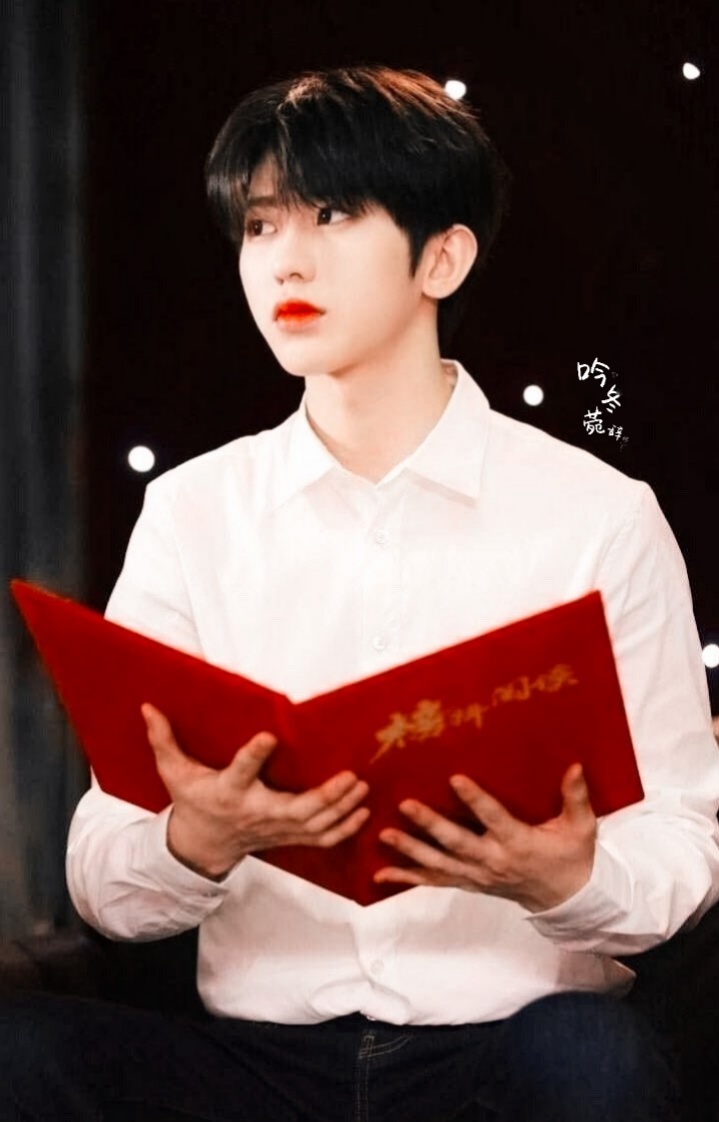 就是说,坤坤,从现在我开始排队 能等到你娶我那天吗|蔡徐坤_新浪新闻