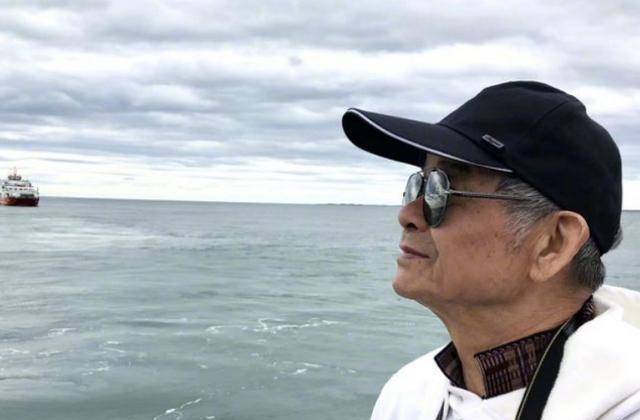 有种“炫富”叫虞书欣，光看她爷爷的生活状态，贫穷限制我的想象休闲区蓝鸢梦想 - Www.slyday.coM