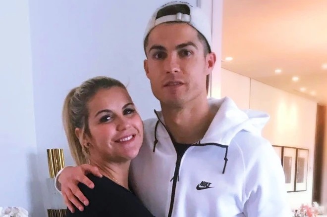 C罗悲痛宣布丧子之痛,龙凤胎儿子不幸夭折,粉丝评论两极分化休闲区蓝鸢梦想 - Www.slyday.coM C罗悲痛宣布丧子之痛,龙凤胎儿子不幸夭折,粉丝评论两极分化休闲区蓝鸢梦想 - Www.slyday.coM