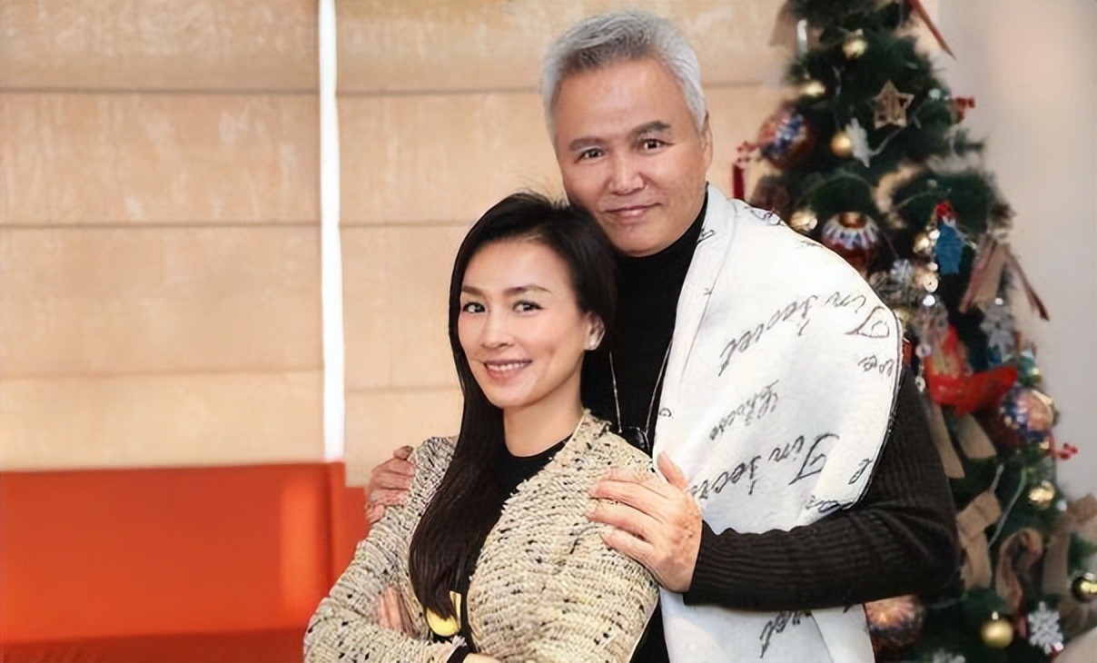 张庭林瑞阳夫妇最新处罚:名下96套房产被查封,价值17亿元休闲区蓝鸢梦想 - Www.slyday.coM 张庭林瑞阳夫妇最新处罚:名下96套房产被查封,价值17亿元休闲区蓝鸢梦想 - Www.slyday.coM