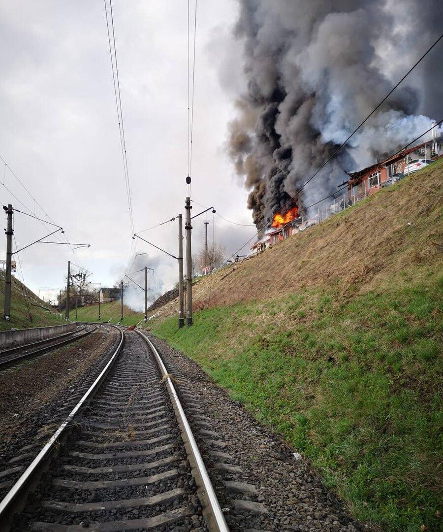 俄军使用5枚导弹，打击乌克兰西部城市利沃夫休闲区蓝鸢梦想 - Www.slyday.coM