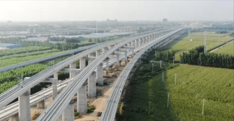 鲁南高铁征地拆迁导致无宅，无房，无安置，官方回应休闲区蓝鸢梦想 - Www.slyday.coM