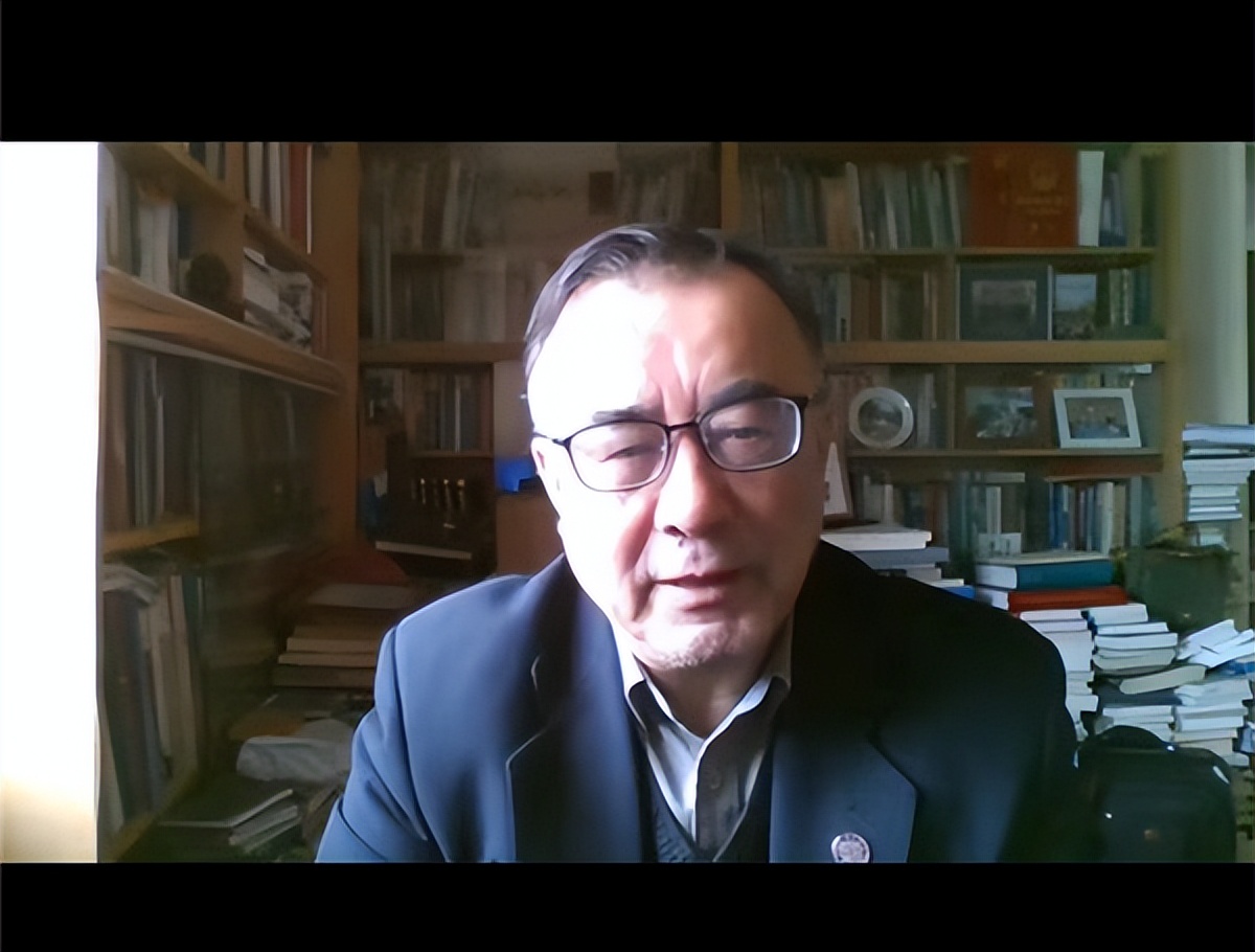 杨银付 中国教育学会秘书长,研究员郭振有 中国教育学会原常务副会长