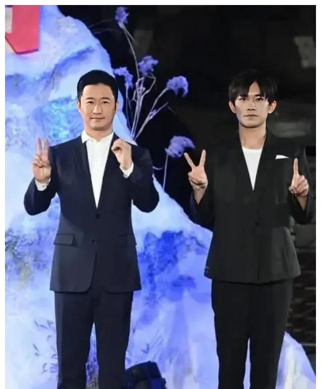 长相清俊帅气,却输在身高不够上,这4位男星再长五公分就更好了休闲区蓝鸢梦想 - Www.slyday.coM 长相清俊帅气,却输在身高不够上,这4位男星再长五公分就更好了休闲区蓝鸢梦想 - Www.slyday.coM