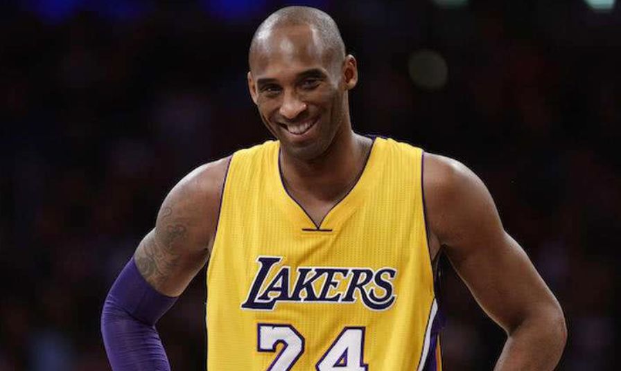 200万美元!科比球星卡拍出历史天价!快来看看你手里有没有休闲区蓝鸢梦想 - Www.slyday.coM 200万美元!科比球星卡拍出历史天价!快来看看你手里有没有休闲区蓝鸢梦想 - Www.slyday.coM