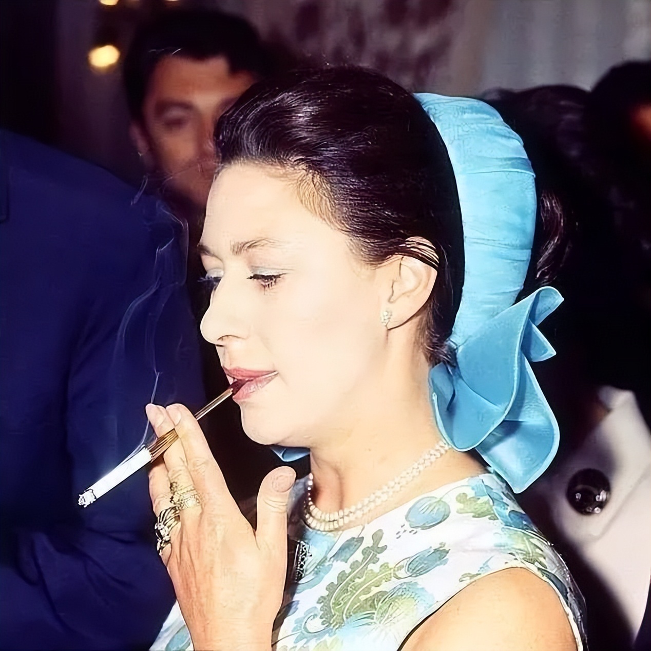 玛格丽特公主堪称神颜女儿凸嘴龅牙圆脸却远比母亲自律幸福