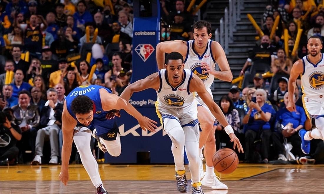 不是约老师不给力实在是队友cba而勇士重新拥有了海啸兄弟