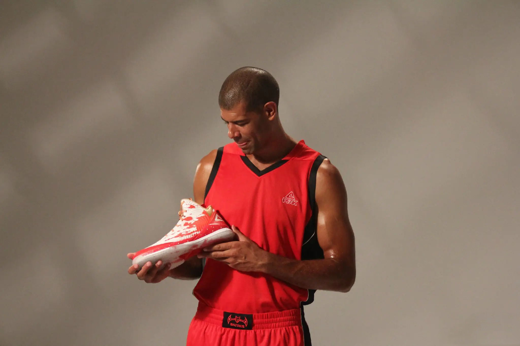 姚麦时代的最佳防守者,生不逢时的顶级3d|3d|巴蒂尔|姚麦_新浪新闻