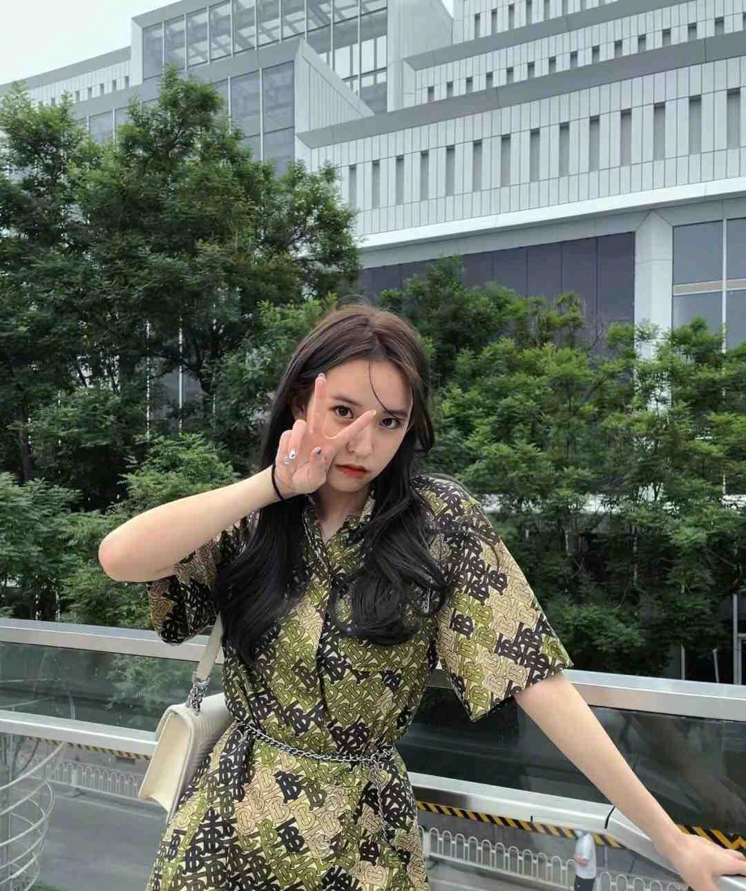 程潇妹妹程晨近照曝光🈶️: 程潇妹妹最近参加了艺考……|程潇|程晨|近照曝光_新浪新闻