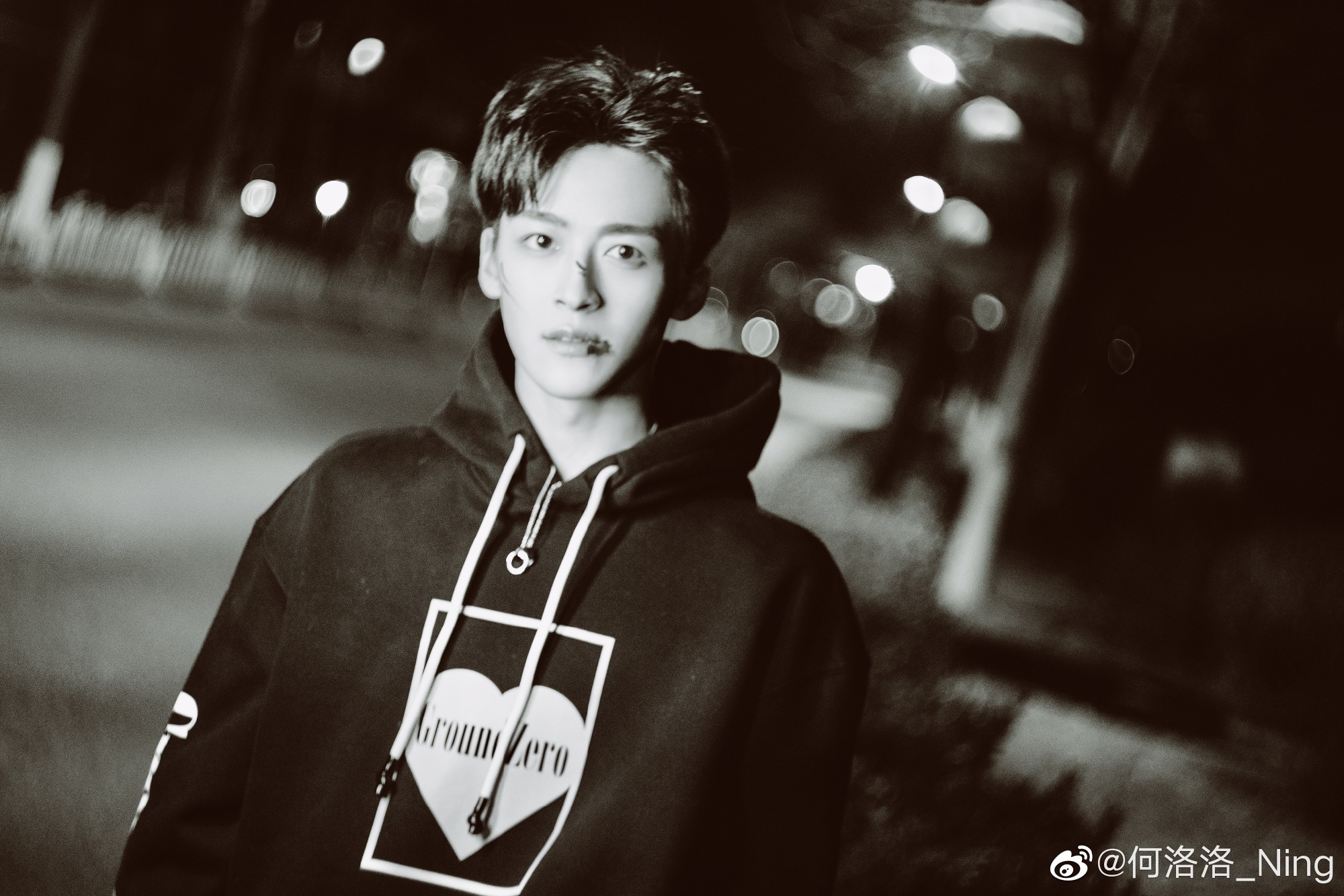 恭喜何洛洛通过北京电影学院艺考弟弟继续冲啦期待好消息