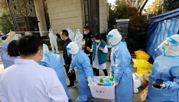 上海昨日新增18495例,每天下降2至3000例,死亡人数达到25例!休闲区蓝鸢梦想 - Www.slyday.coM 上海昨日新增18495例,每天下降2至3000例,死亡人数达到25例!休闲区蓝鸢梦想 - Www.slyday.coM