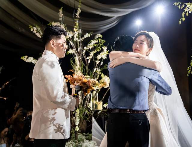 网传安徽卫视一姐余声老公被抓和配音演员侵犯女生是真是假