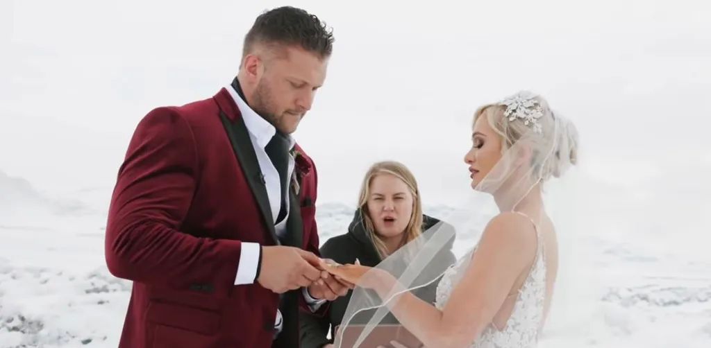 本周NXT收视出炉 WWE美女摔角手结婚 HHH如何看待AEW休闲区蓝鸢梦想 - Www.slyday.coM 本周NXT收视出炉 WWE美女摔角手结婚 HHH如何看待AEW休闲区蓝鸢梦想 - Www.slyday.coM