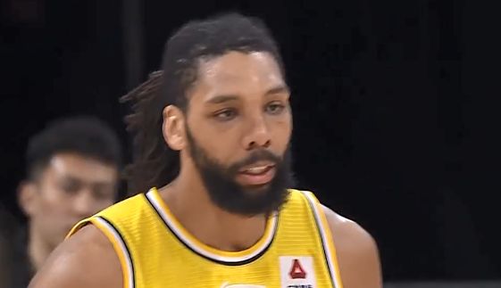 11分后只拿4分！奥卡福内线被辽宁悍将压制，莫兰德神级助攻火了休闲区蓝鸢梦想 - Www.slyday.coM