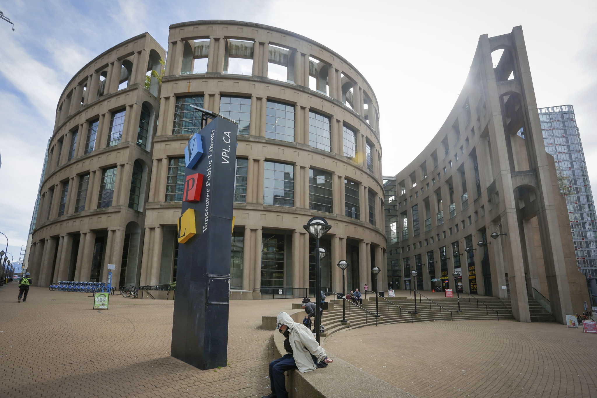 走进图书馆加拿大温哥华公共图书馆中央图书馆