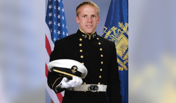 美海军一军官在基地训练时死亡 海军刑事调查局介入