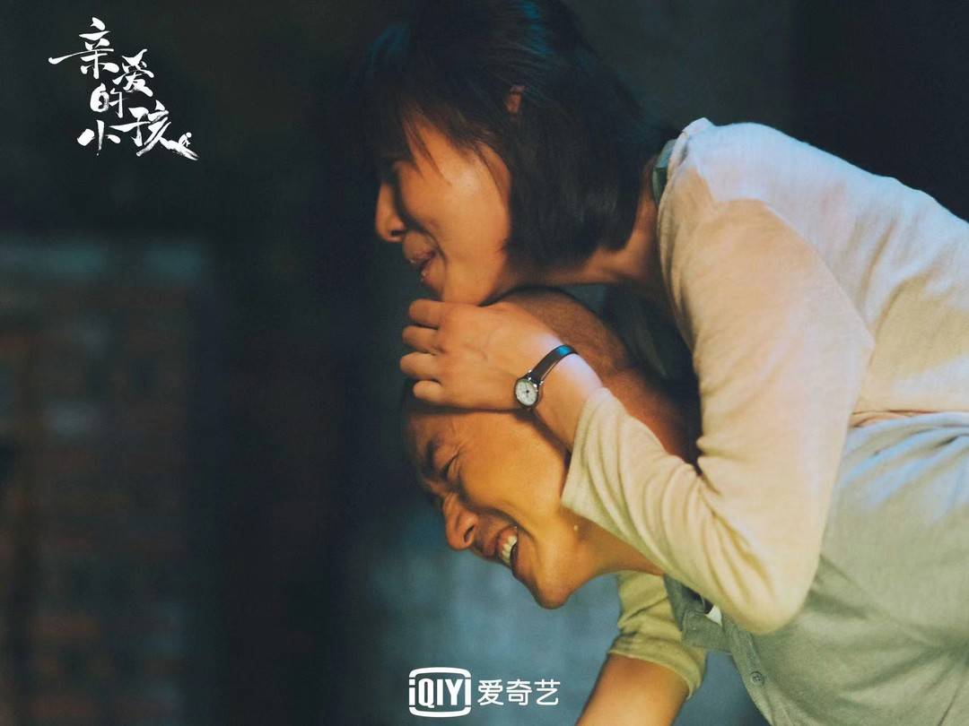 《亲爱的小孩》豆瓣开分8.1 聂远：用真诚打动观众丨封面会客厅休闲区蓝鸢梦想 - Www.slyday.coM