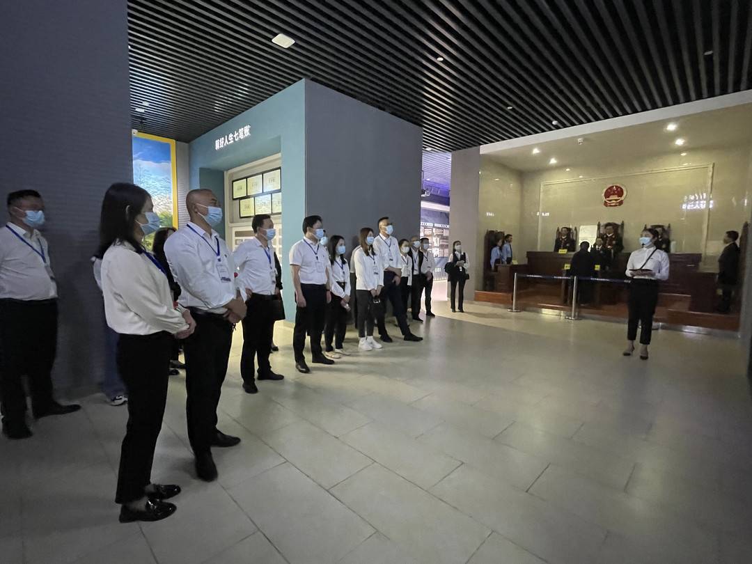 "家庭纪委书记"走进廉洁教育中心|纪委书记|四川省|内江市_新浪新闻