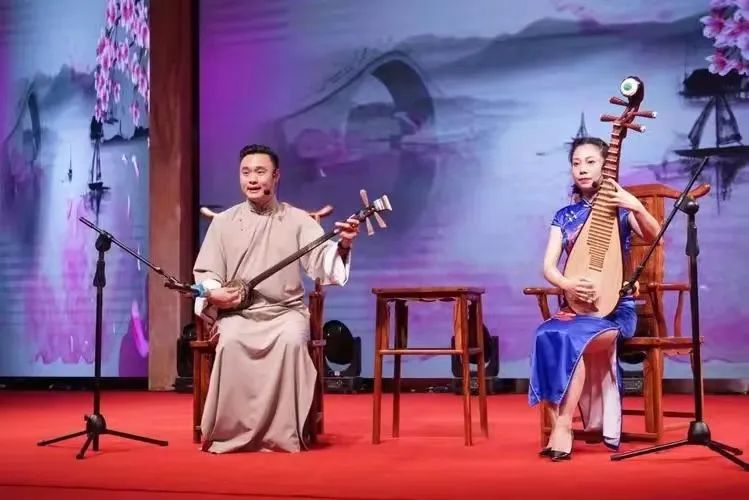 直播间唱改编版《青花瓷》，他们让00后变评弹“真爱粉”休闲区蓝鸢梦想 - Www.slyday.coM