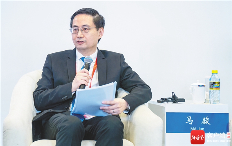 海南可重点发展低碳产业北京绿色金融与可持续发展研究院院长马骏(本