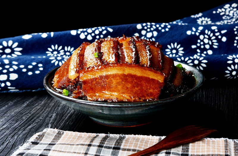 售卖150份扣肉被起诉索赔5万，职业“打假人”昧着良心赚钱休闲区蓝鸢梦想 - Www.slyday.coM