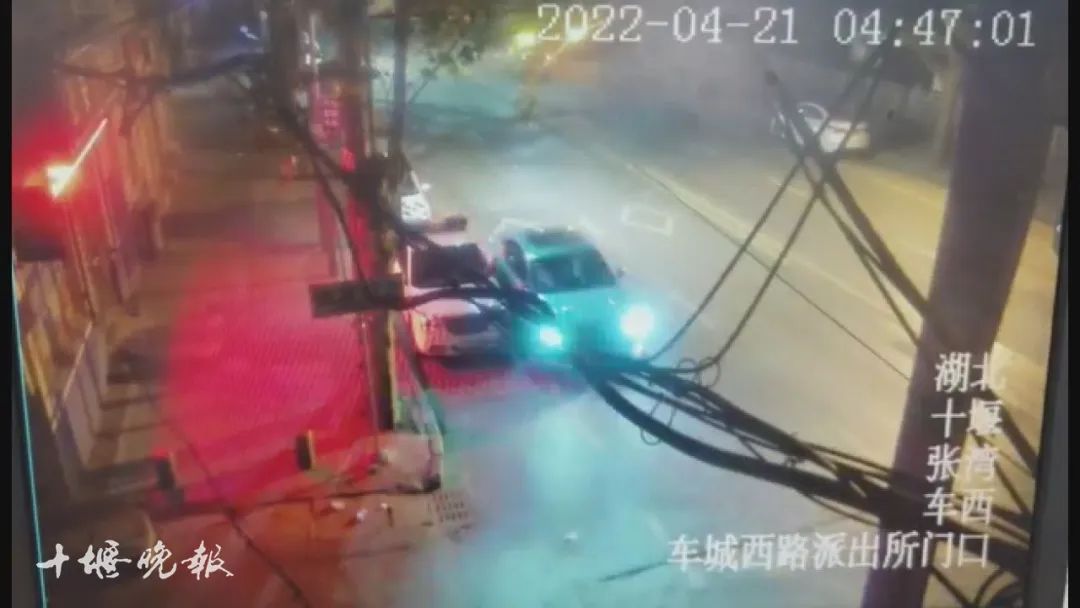 今天凌晨，十堰男子酒驾撞上警车！被民警逮住了休闲区蓝鸢梦想 - Www.slyday.coM