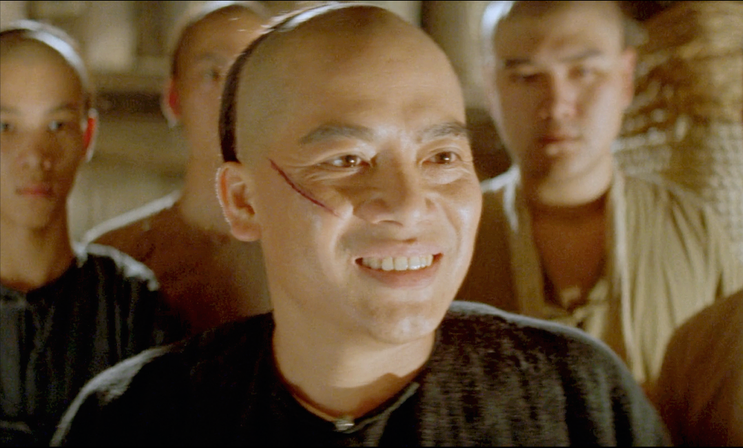 角色"沙河帮主"的演员迟迟没能定下来,李连杰便向徐克推荐了邱建国